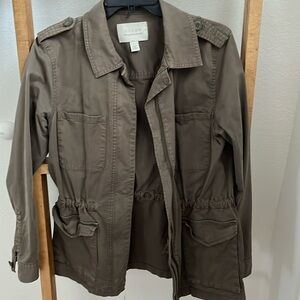 Hinge utility jacket